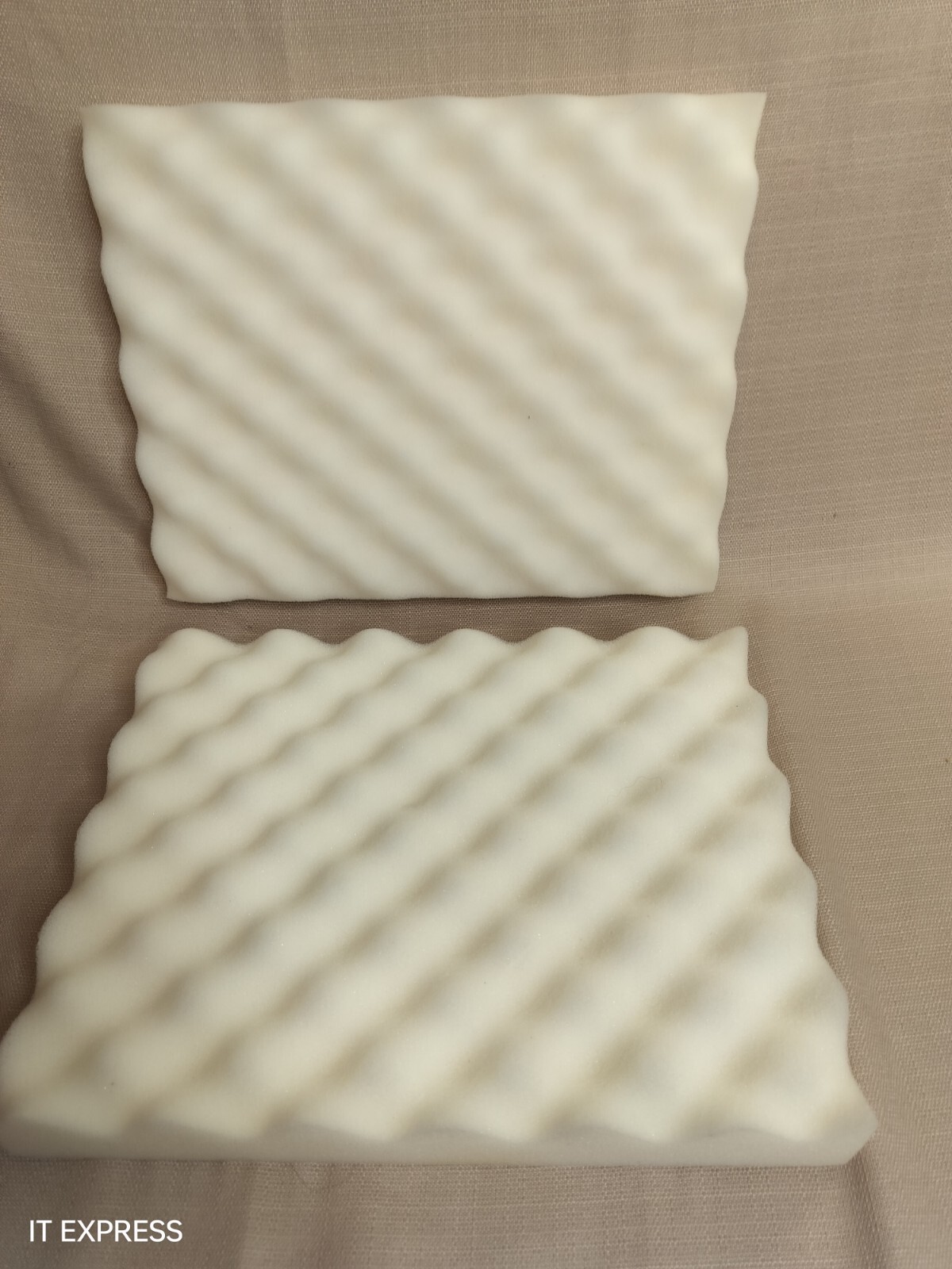 1X recycled foam packing shipping protection thick wave-cut cushion pad block
