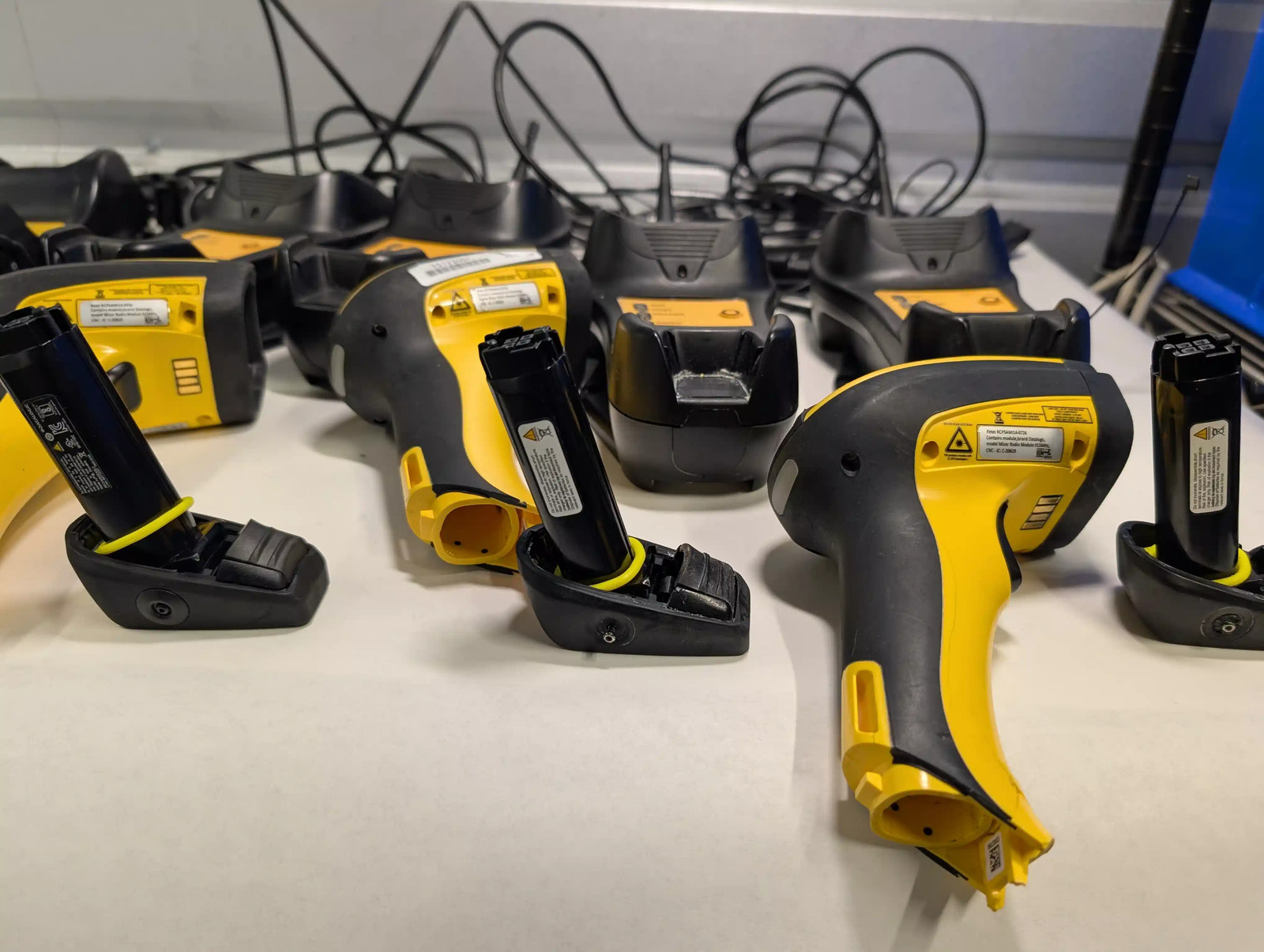 Datalogic PowerScan PM9500 PBT9500 Barcode Scanner & Cradle Lot