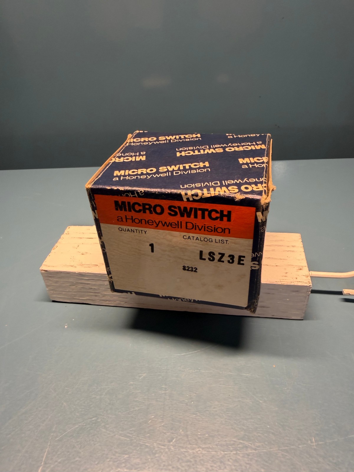 HONEYWELL MICRO-SWITCH CATALOG LISTING LSZ3E