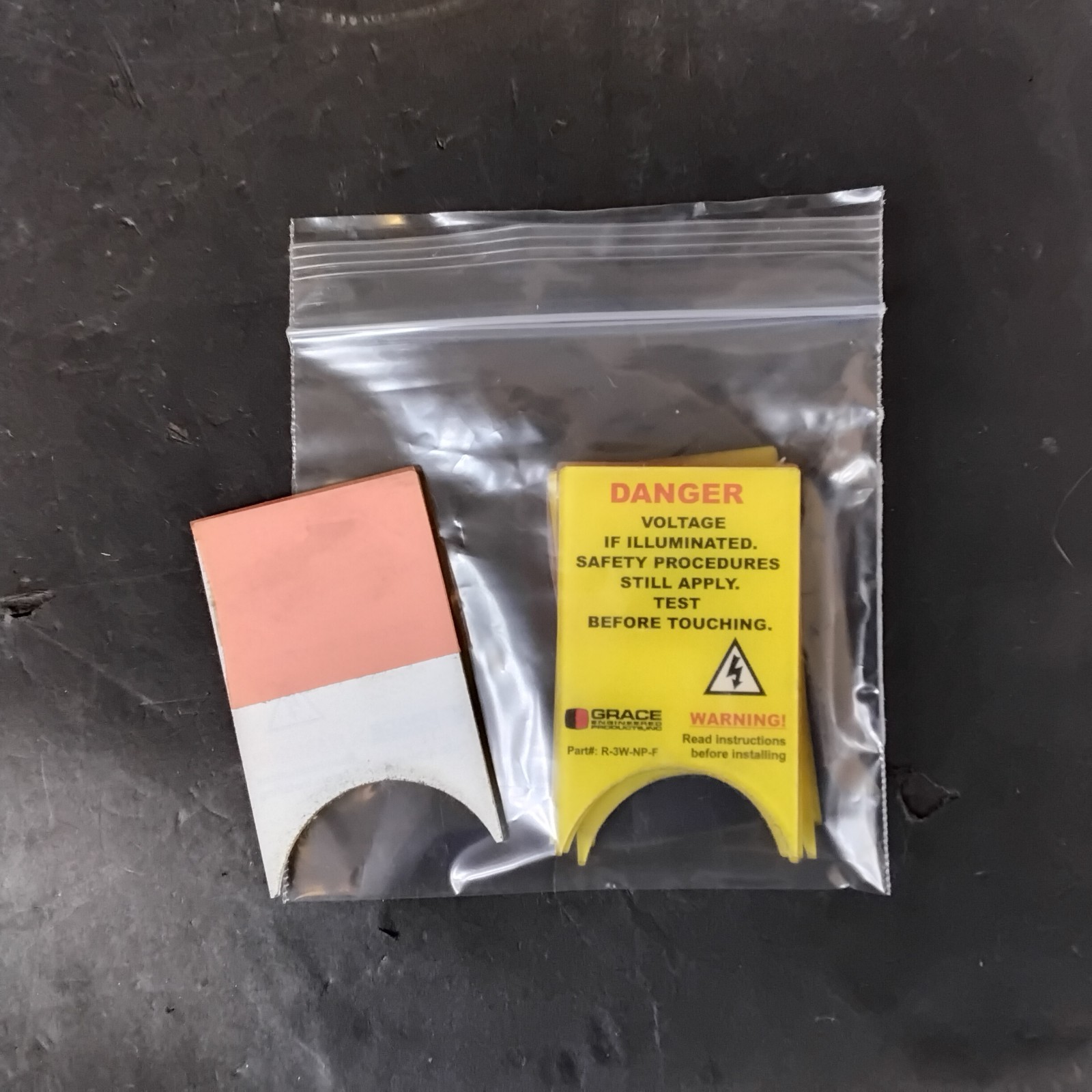 GRACE PESDs R-3W VOLTAGE INDICATOR WARNING-GROUP OF 6 ($6.70 OBO)