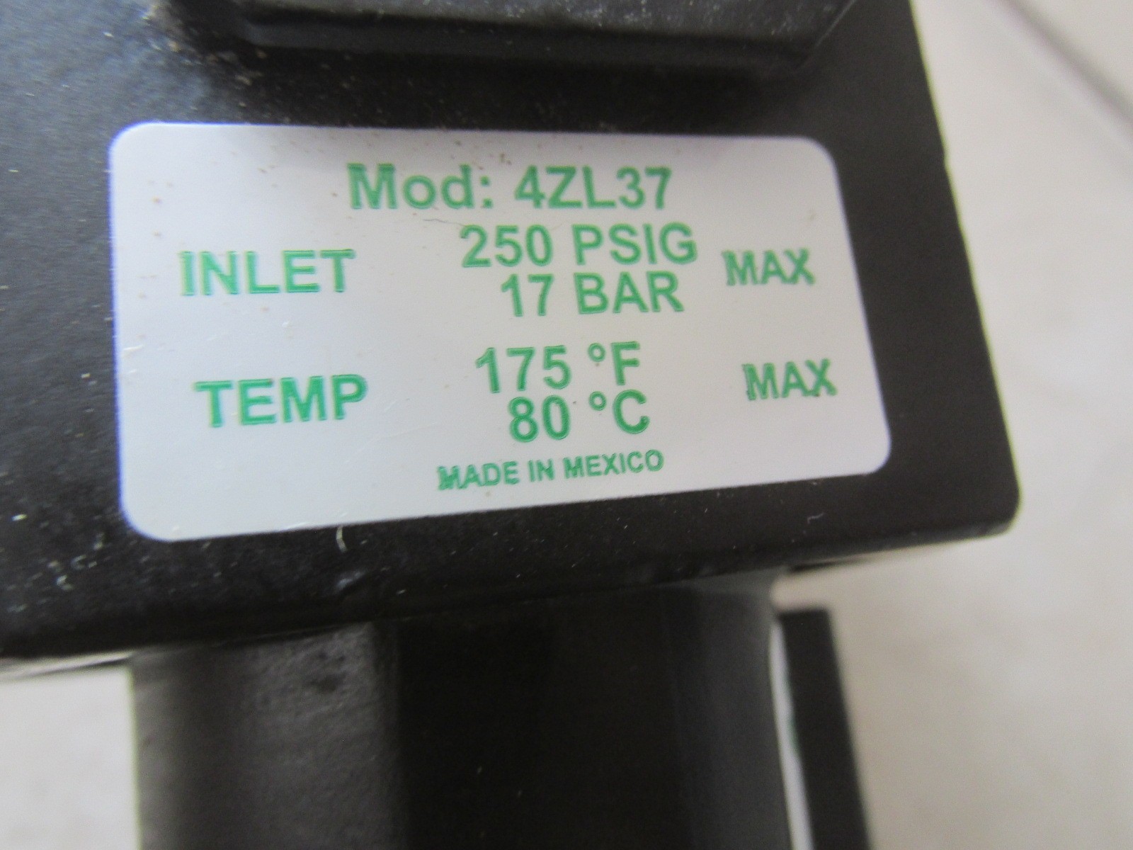 Speedaire 4Zl37 Compressed Air Filter 250 Psi,65 Cfm 3/8 npt New