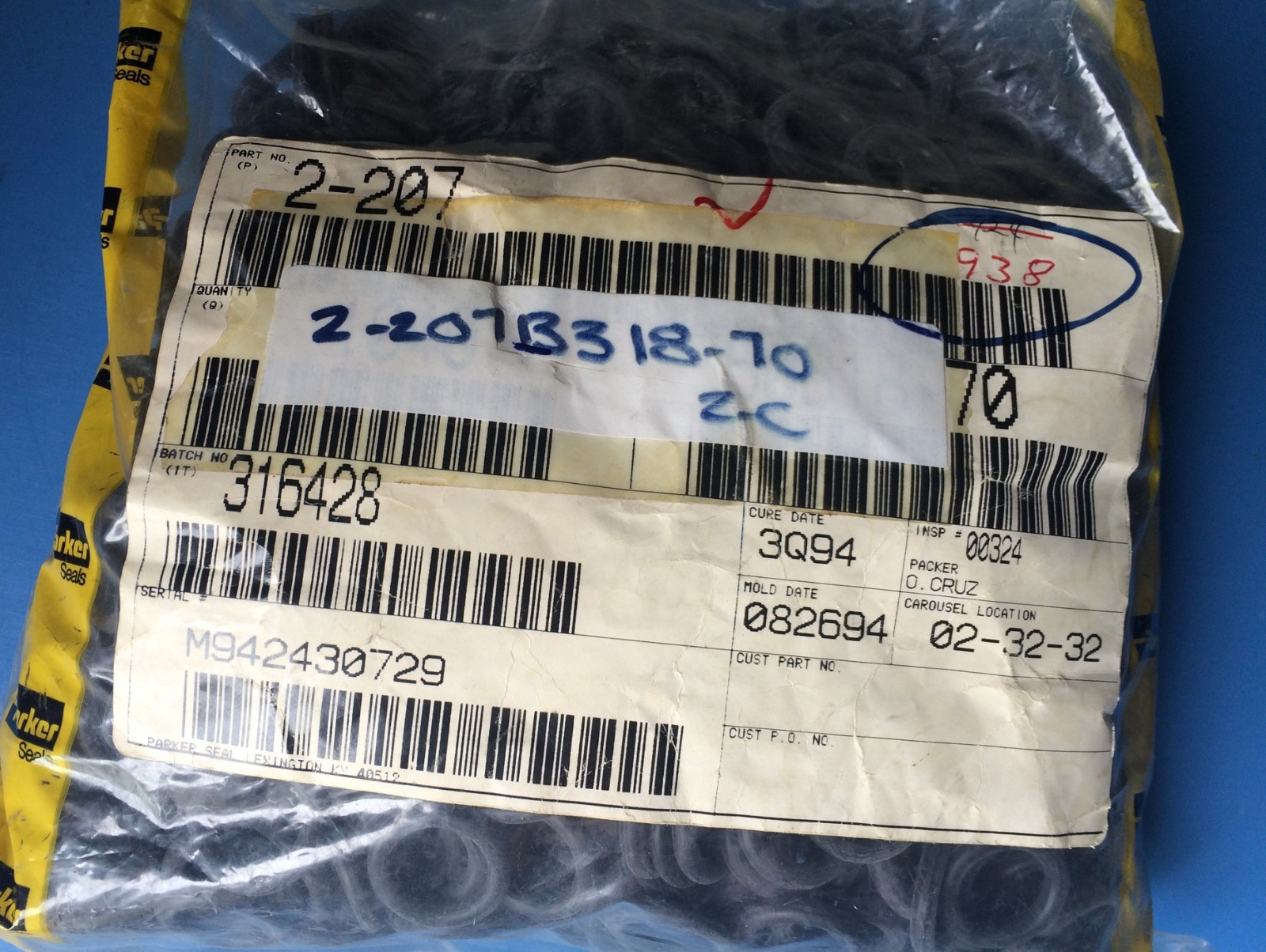 10x 2-207 PARKER SEALS NBR O-RING 9/16 ID X 13/16 OD X 1/8 W N0674
