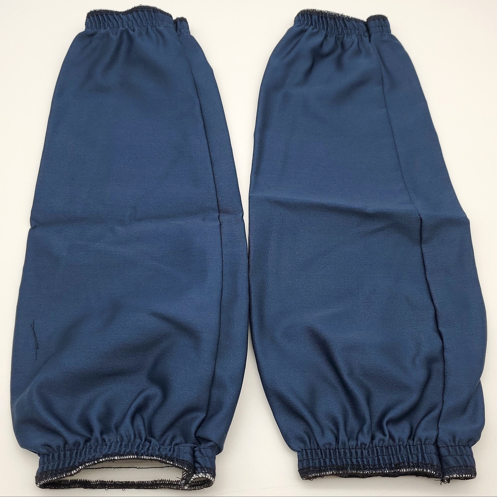 Stanco Welder Sleeves 18″ Blue Universal Fit Dual Elastic Cuffs Cotton FR918E