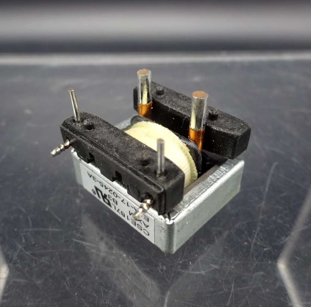 CSE187L Low Freq Current Sense Transformer 50-400Hz Turns Ratio = 1:500 30A