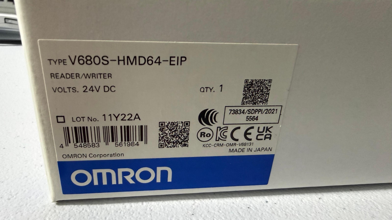 Omron V680S-HMD64-EIP RFID Reader Writer EtherNet/IP 24VDC New