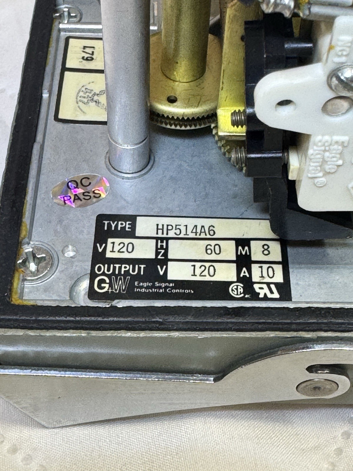 DANAHER CONTROLS HP514A6 Eagle Signal Reset Timer HP514A6 0-15 Seconds