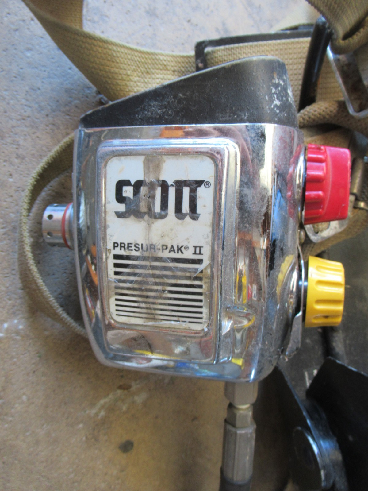 VINTAGE Scott Air-Pak Presur-Pak II SCBA 2216PSI 2.2