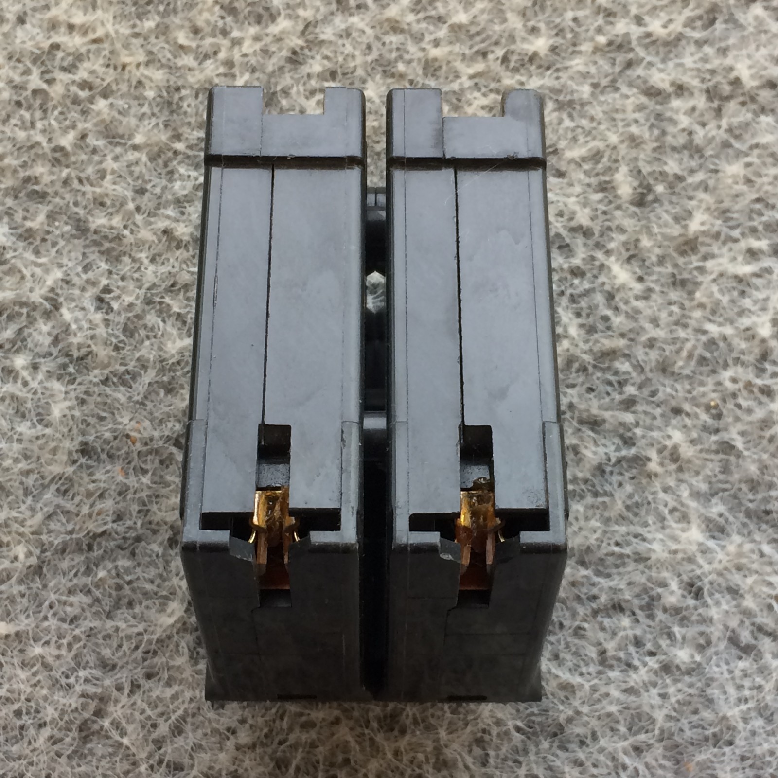 NEW! Mini circuit breaker, Homeline, 30A, 2 pole, 120/240 VAC, 10 kA HOM230 NEW