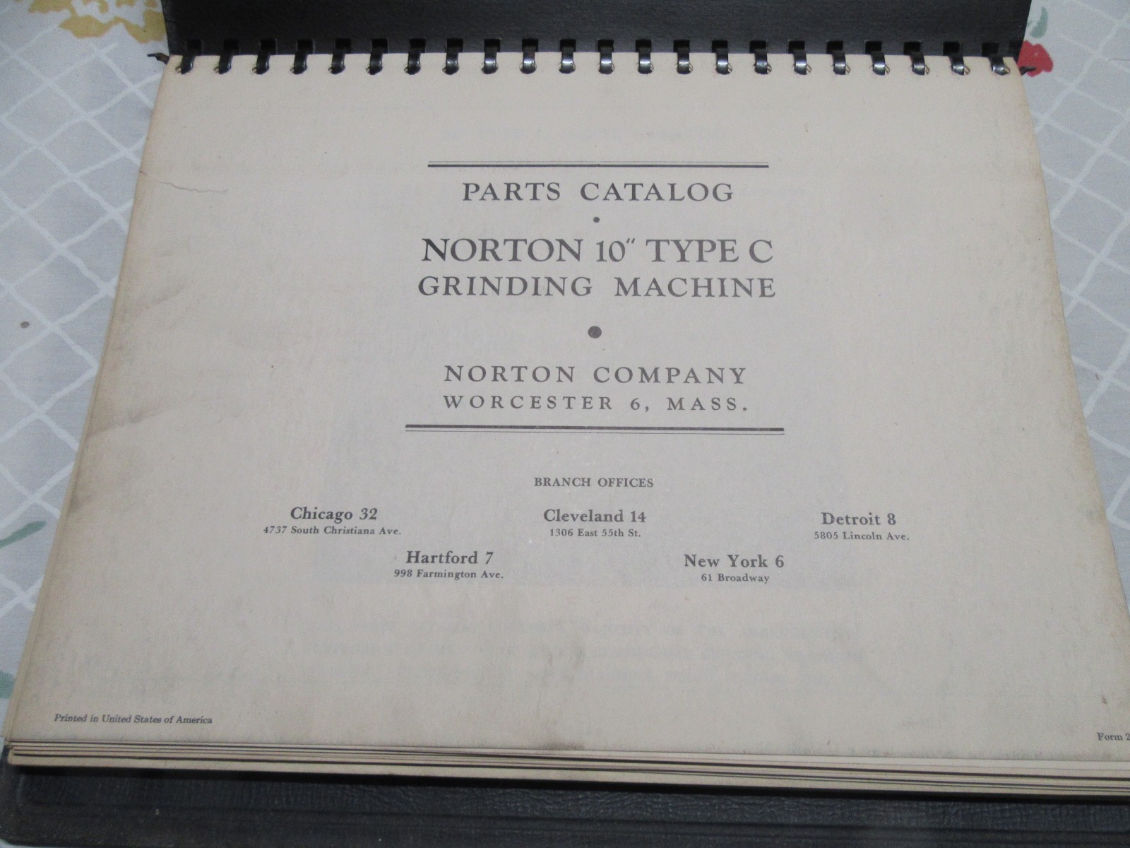 NORTON MACHINES 6″and 10″ Type C Grinding Machines, Vintage Parts Catalog 1946