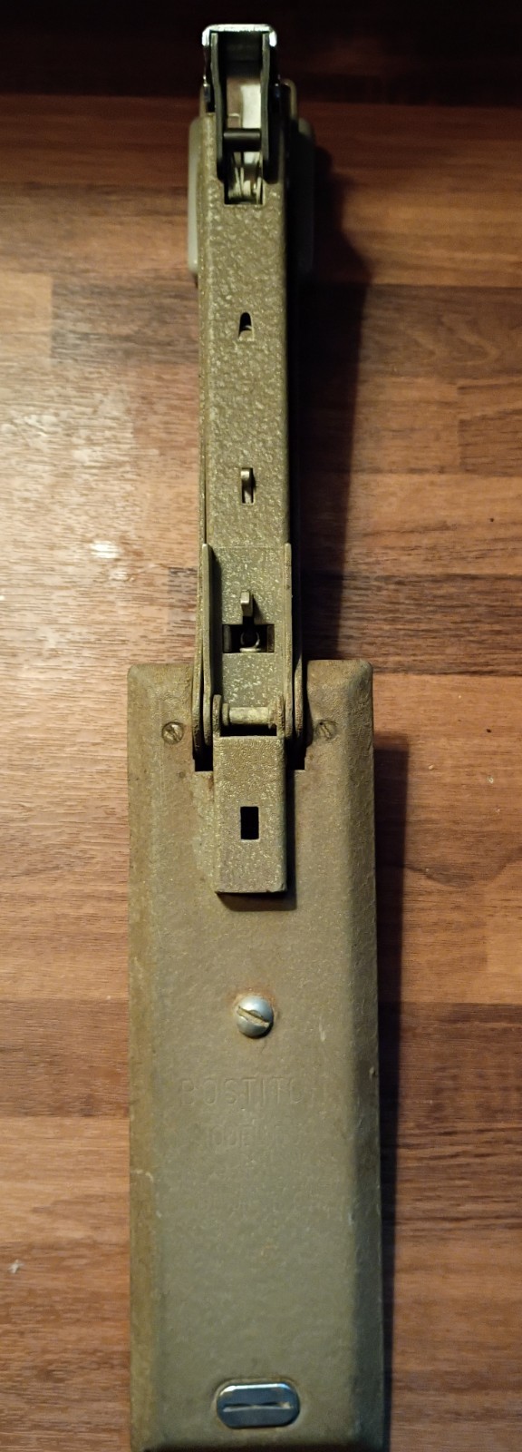 VTG BositichModel B5B Green Metal Heavy Duty Textured Desk Stapler Made In USA
