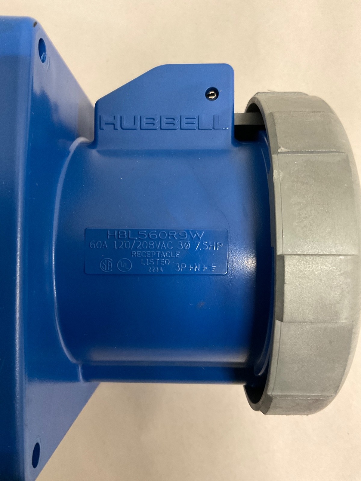 Hubbell HBL560R9W Female Receptacle 60A 3PH Wye 120/208V *No Mounting Gasket