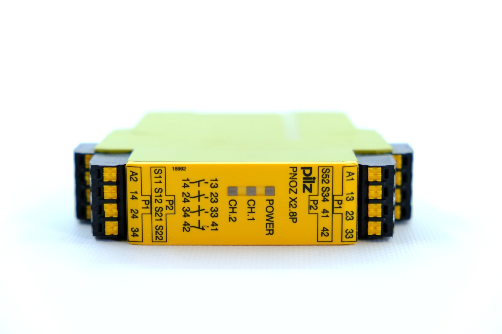 PILZ PNOZ X2.8P C Safety Relay 24VAC/DC 3n/o 1n/c (787301)