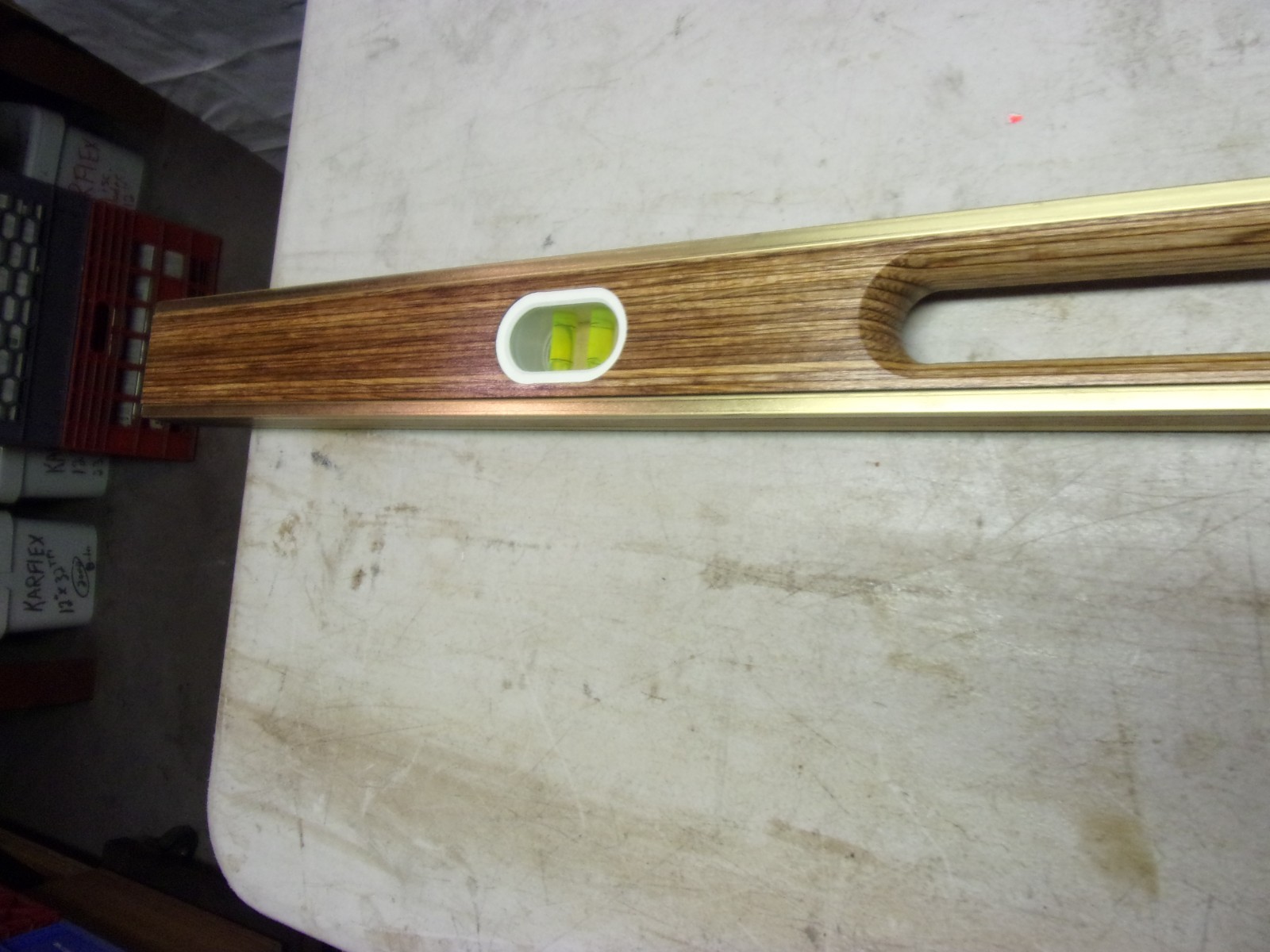 STARRETT 48″ Brass Bound Laminated Mahogany Builders & Contractors Level NOS