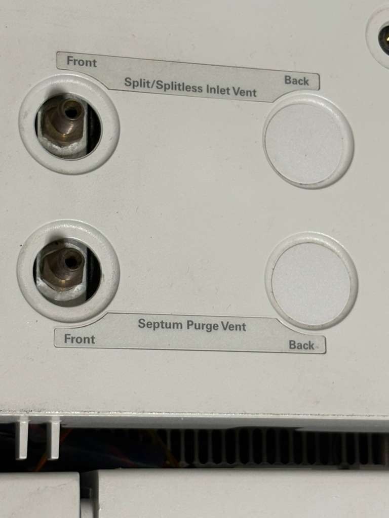 Agilent Technologies 6890N Gas Chromatograph Network GC System Part G1530N