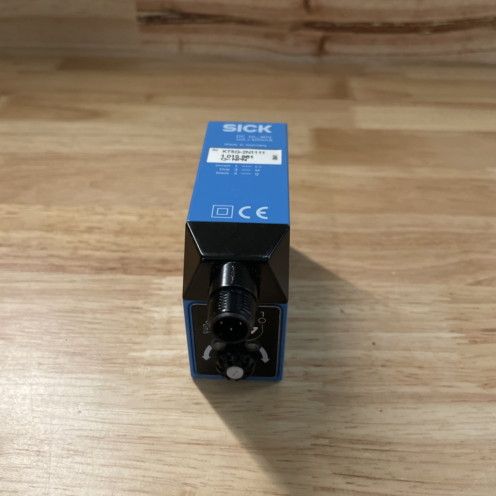 SICK KT5G‑2N1111 Contrast Sensor High‑Precision RGB Detection IP67 Rated New