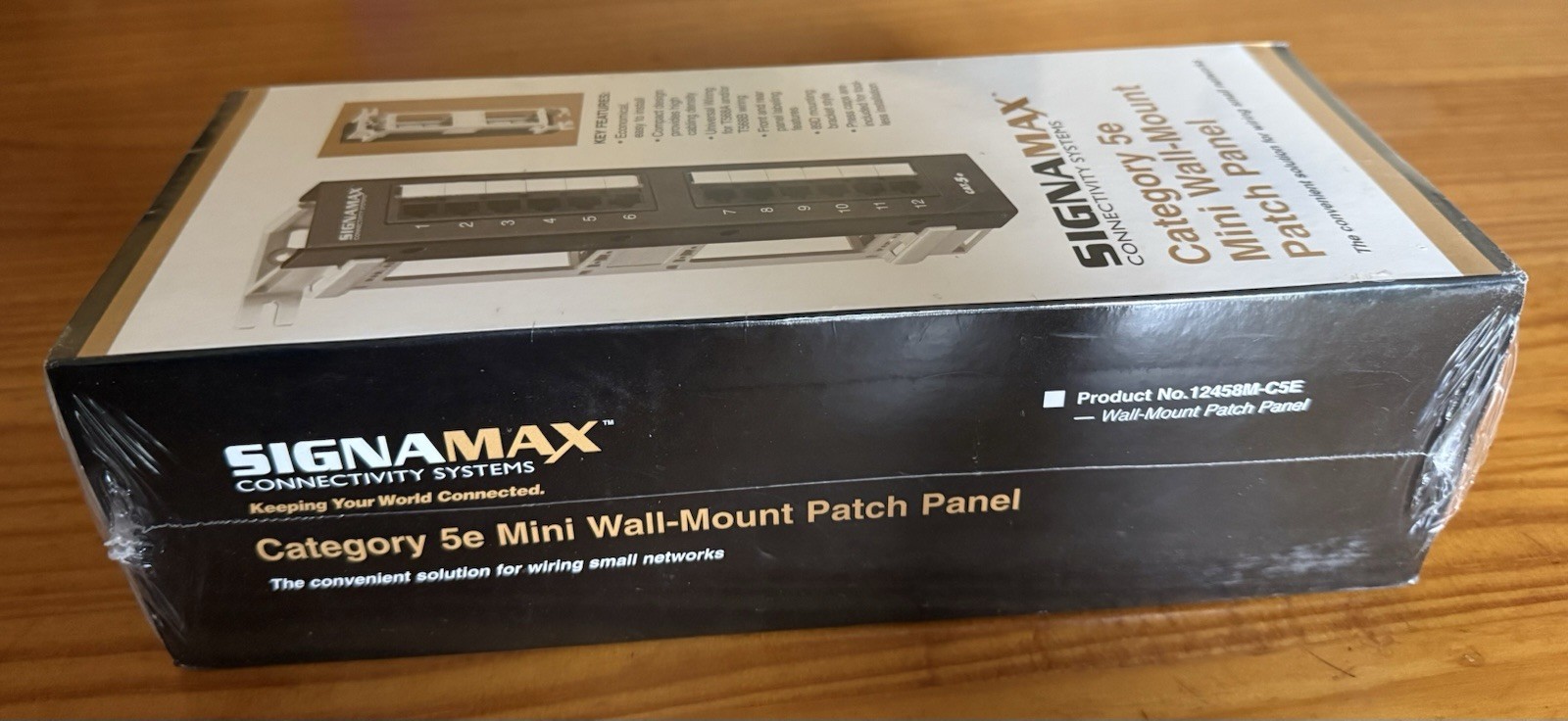 SIGNAMAX 12458M-C5E / 12458MC5E (NEW IN BOX) Mini Wall-Mount Patch Panel E3.1