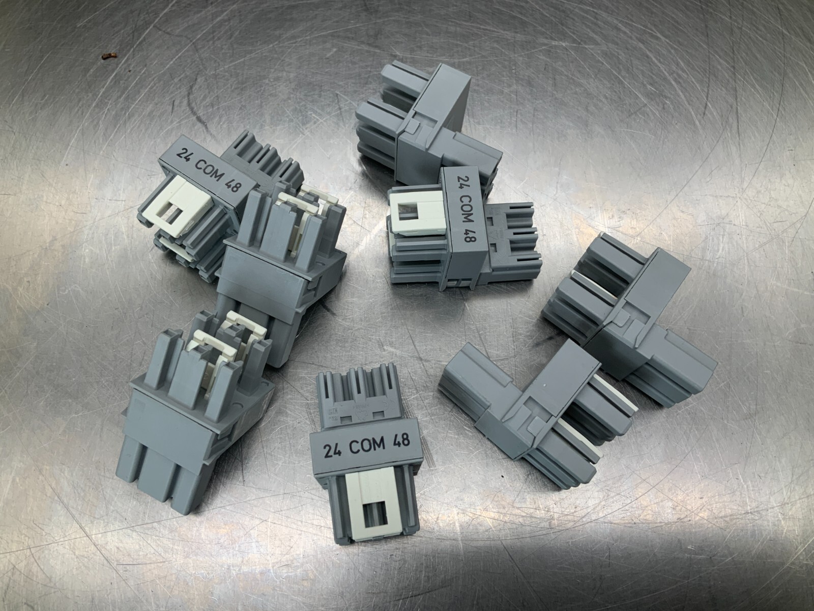 (7) Wago 5127-8059 H DISTRIBUTION 3 POS GRY