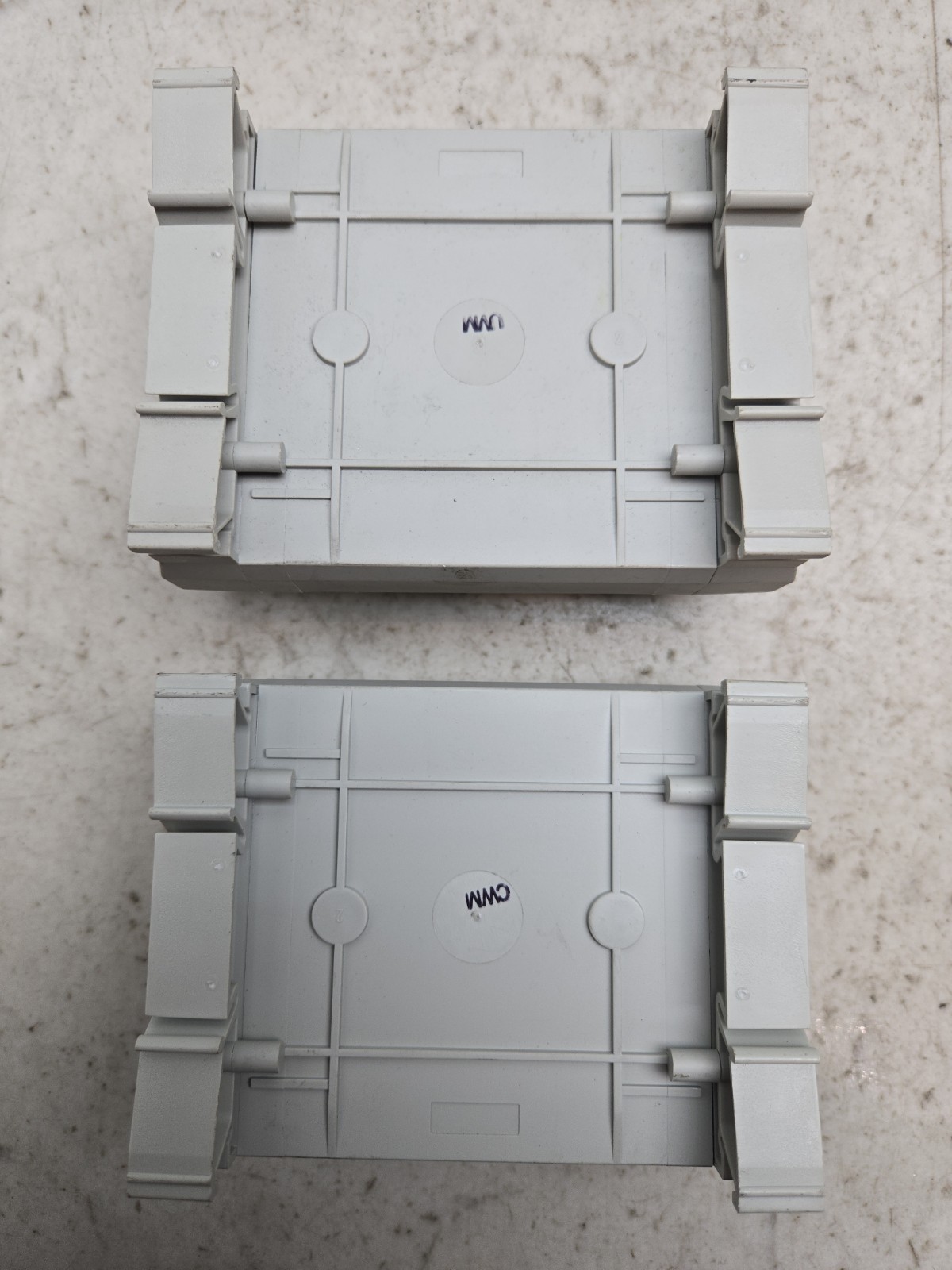 Mixed Lot of Allen Bradley Output Modules Redundant Adapter Interface Modules