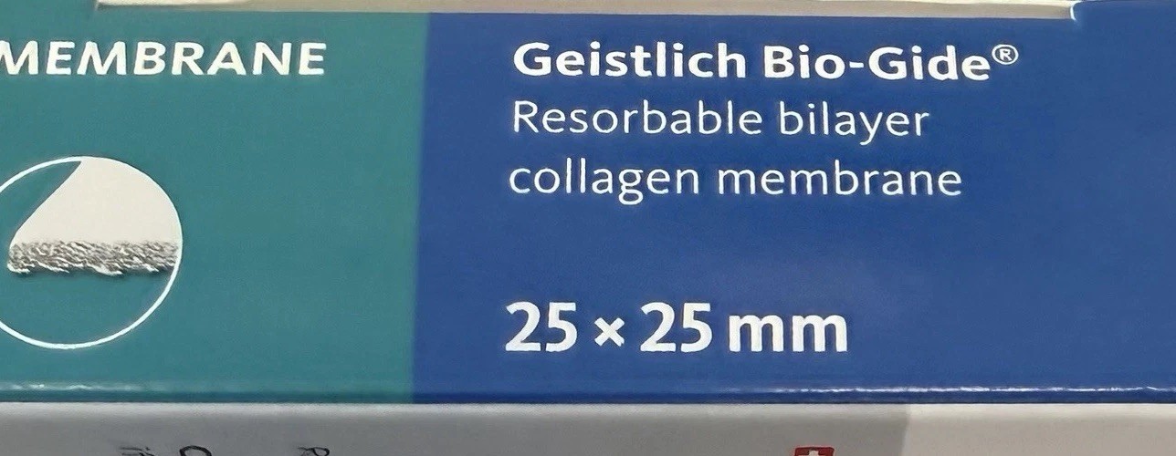 Geistlich Bio-Gide Resorbable Collagen Membrane 25x25mm Expiration: 2028-04