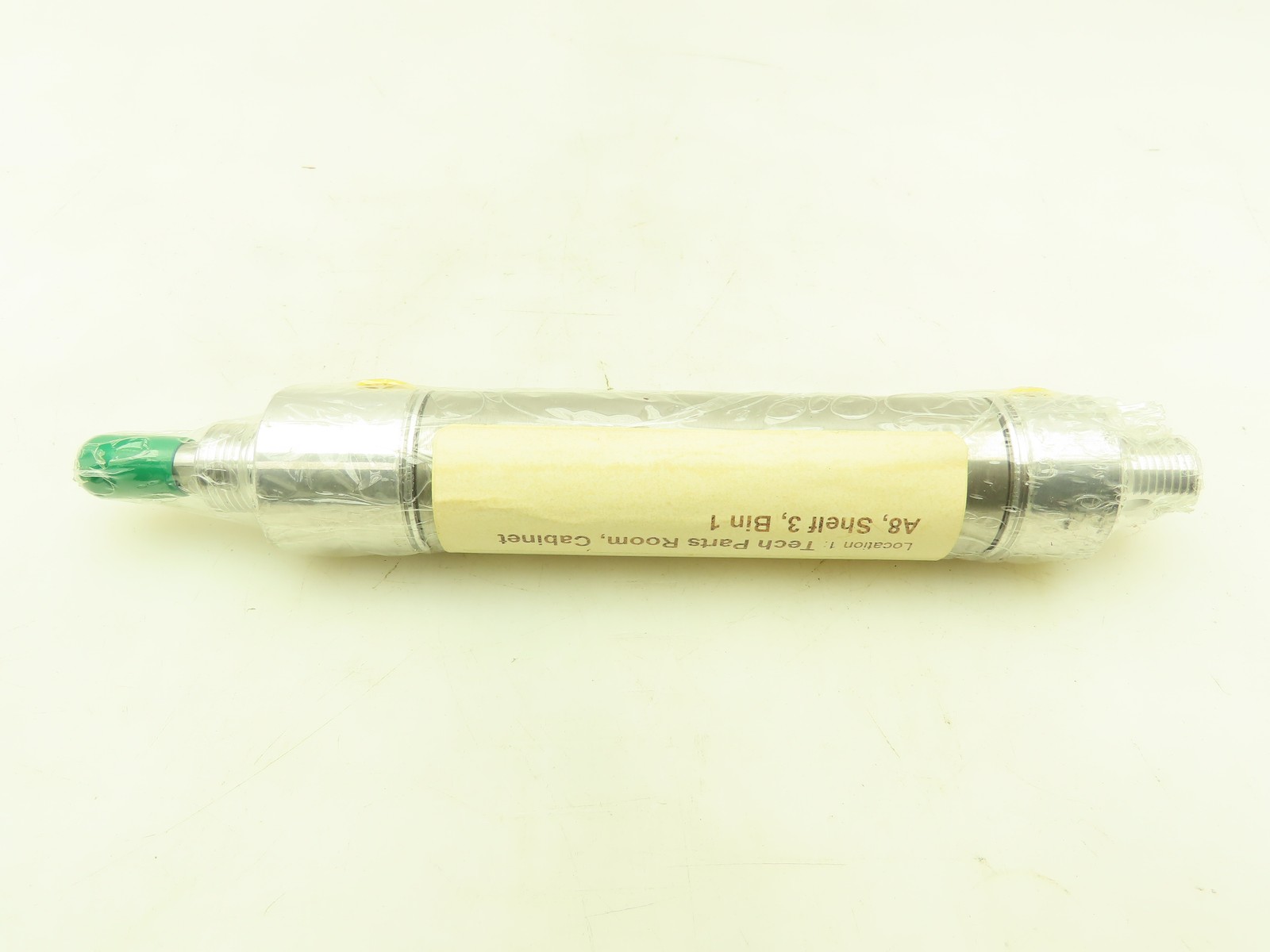 Numatics 1250D02-03C-03 Pneumatic Air Cylinder 2 1/8″ Stroke Magnetic