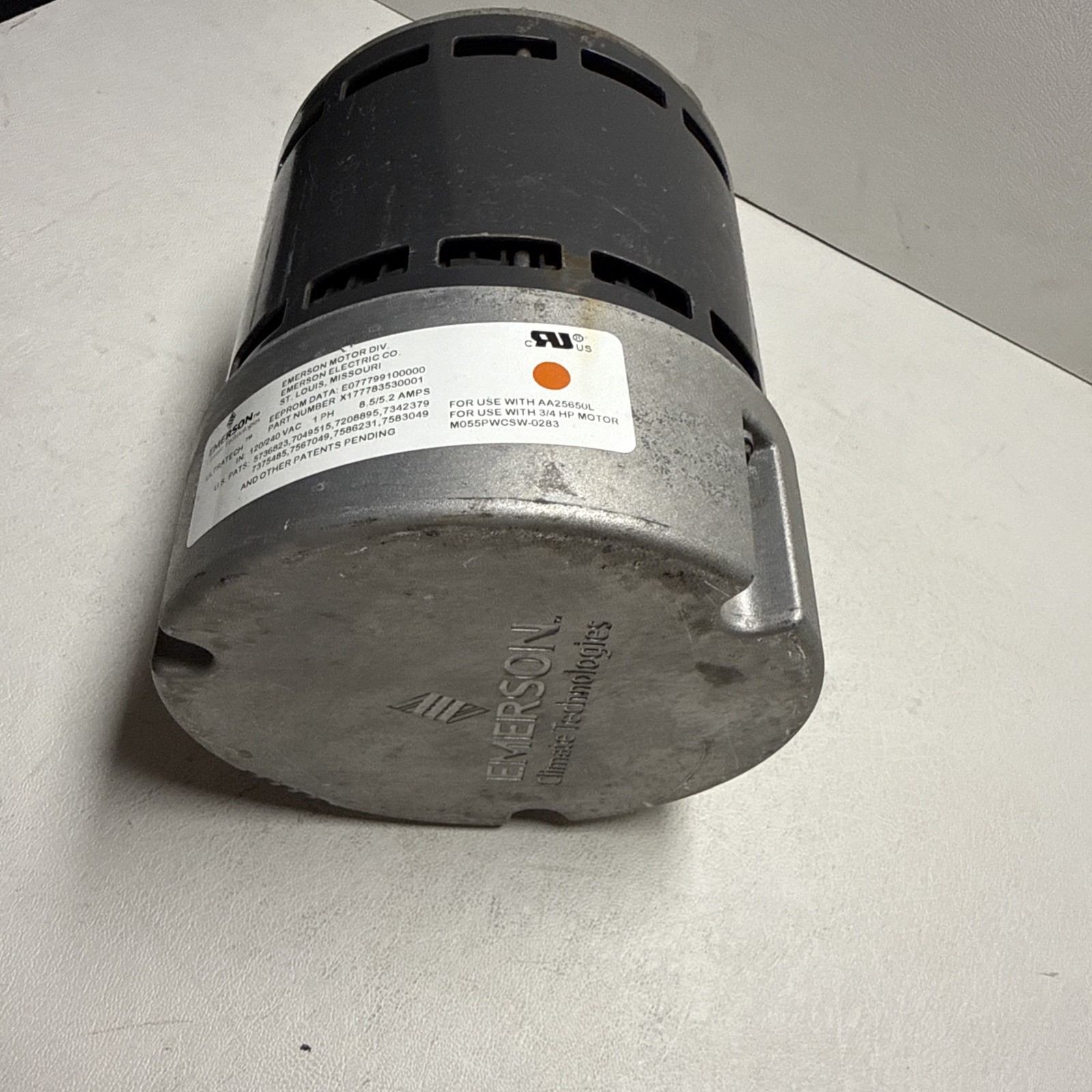 EMERSON ULTRATECH M055PWCSW-0283 HP 3/4 C10385405 H386042920 (AB 1144) B4