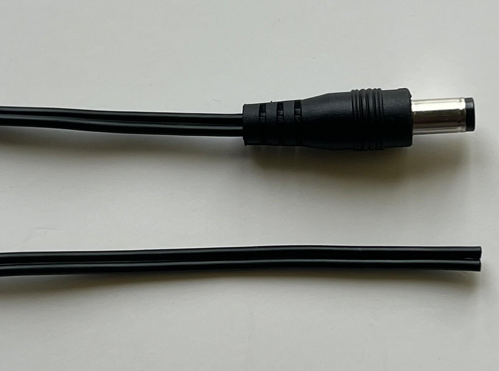 2.1MM DC Power Male Plug to Open End Cable – 20 AWG 6 Foot long