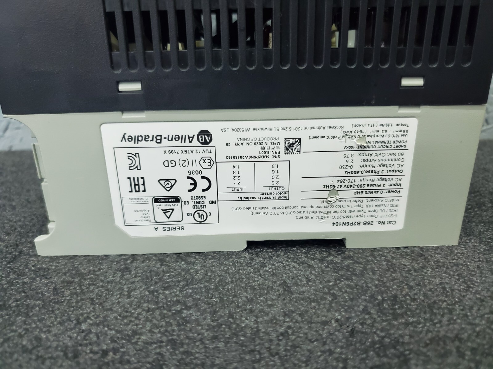 25B-B2P5N104 Allen Bradley PowerFlex 525 AC Drive 0.4kW 0.5Hp