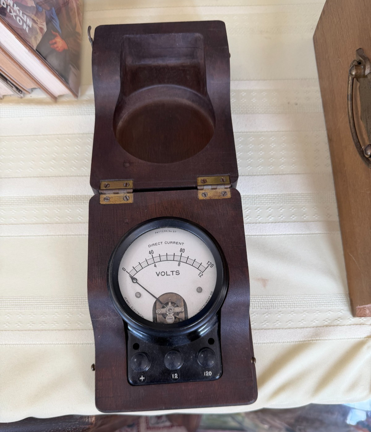 Vintage Jewell Electrical Instrument CO Pattern No.57 Volt Meter in Wooder Box