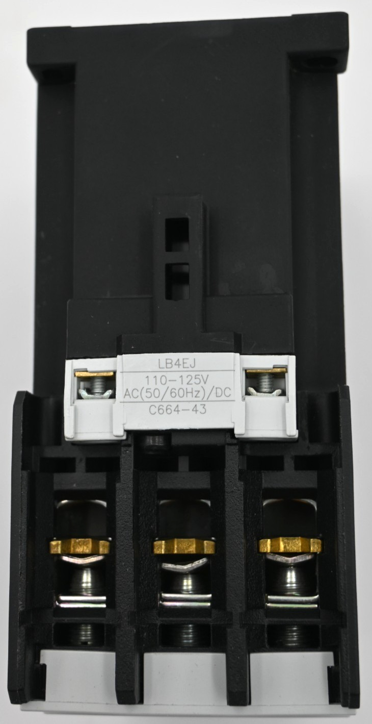 GE /General Electric CL07E300M Contactor with LB4EJ 110-125V 50/60hz/DC