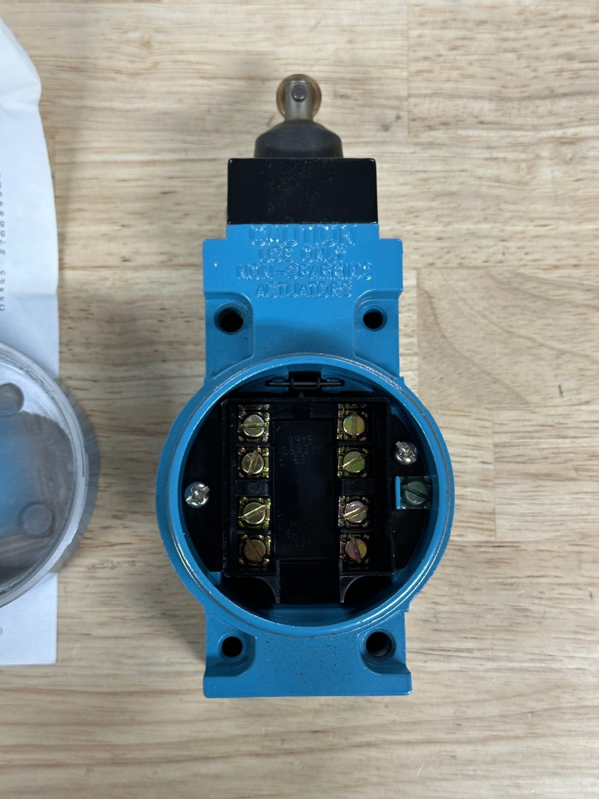 Honeywell LSXD4L Explosion Proof Micro Switch – NEW old stock