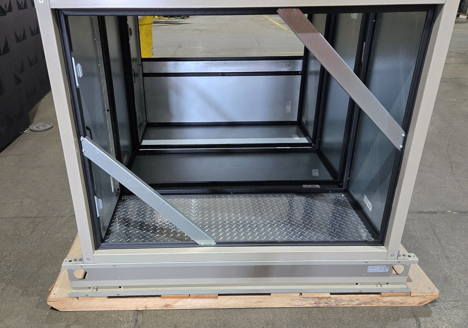 DAIKIN CAH012GDGM Air Handling Unit 10HP 460V 3PH ~4,000-6,000 CFM USED