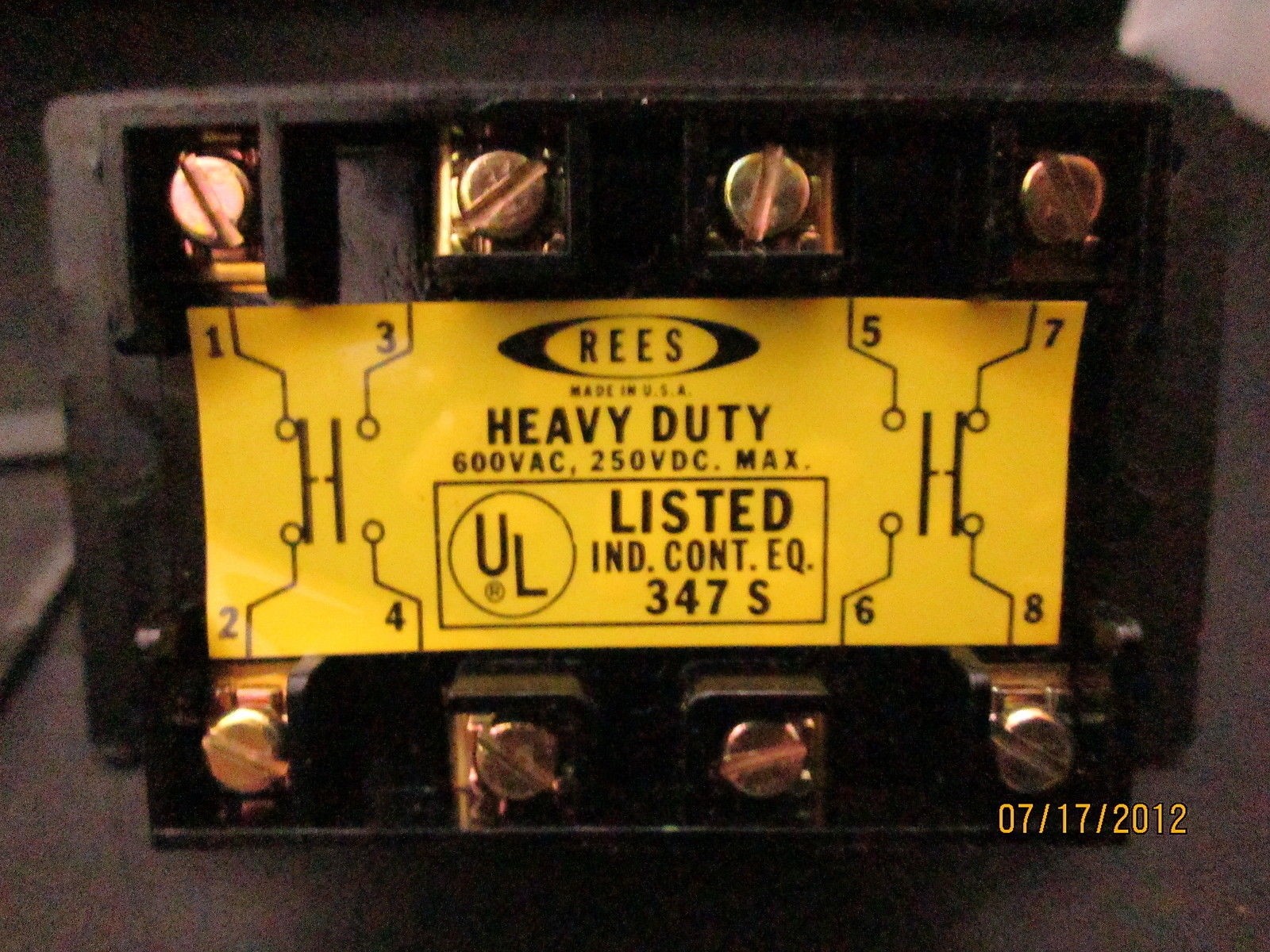 Rees Pushbutton 04917-102 *NIB*