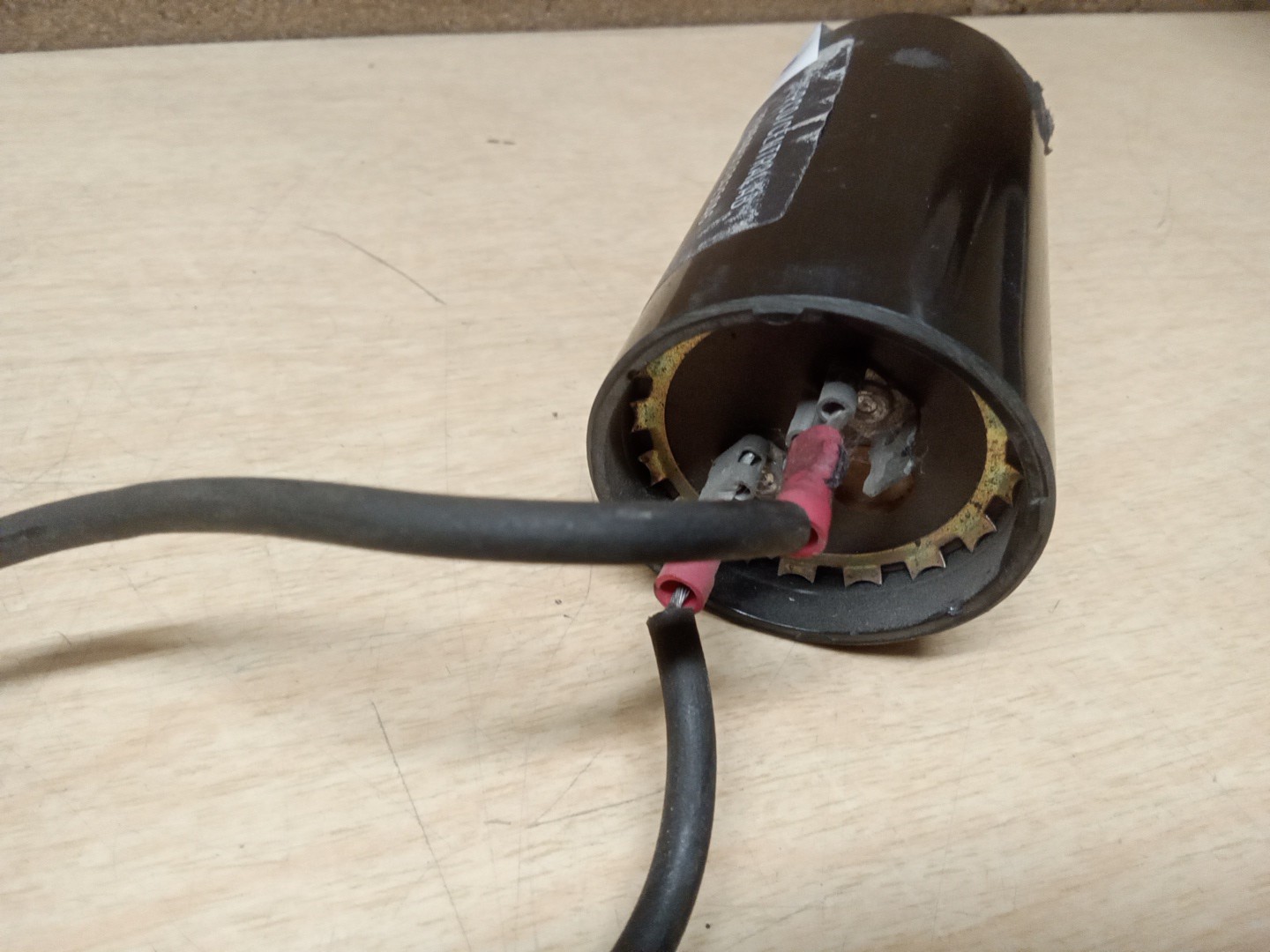 Mepco/Centralab 3534B4A0088A250A6 S250 88-108 88-106 MFD Capacitor