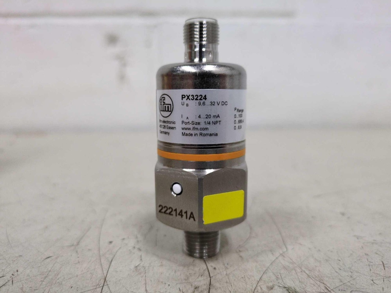 New in Box IFM PX3224 Electronic Pressure Sensor 0…100 PSI, 1/4 NPT