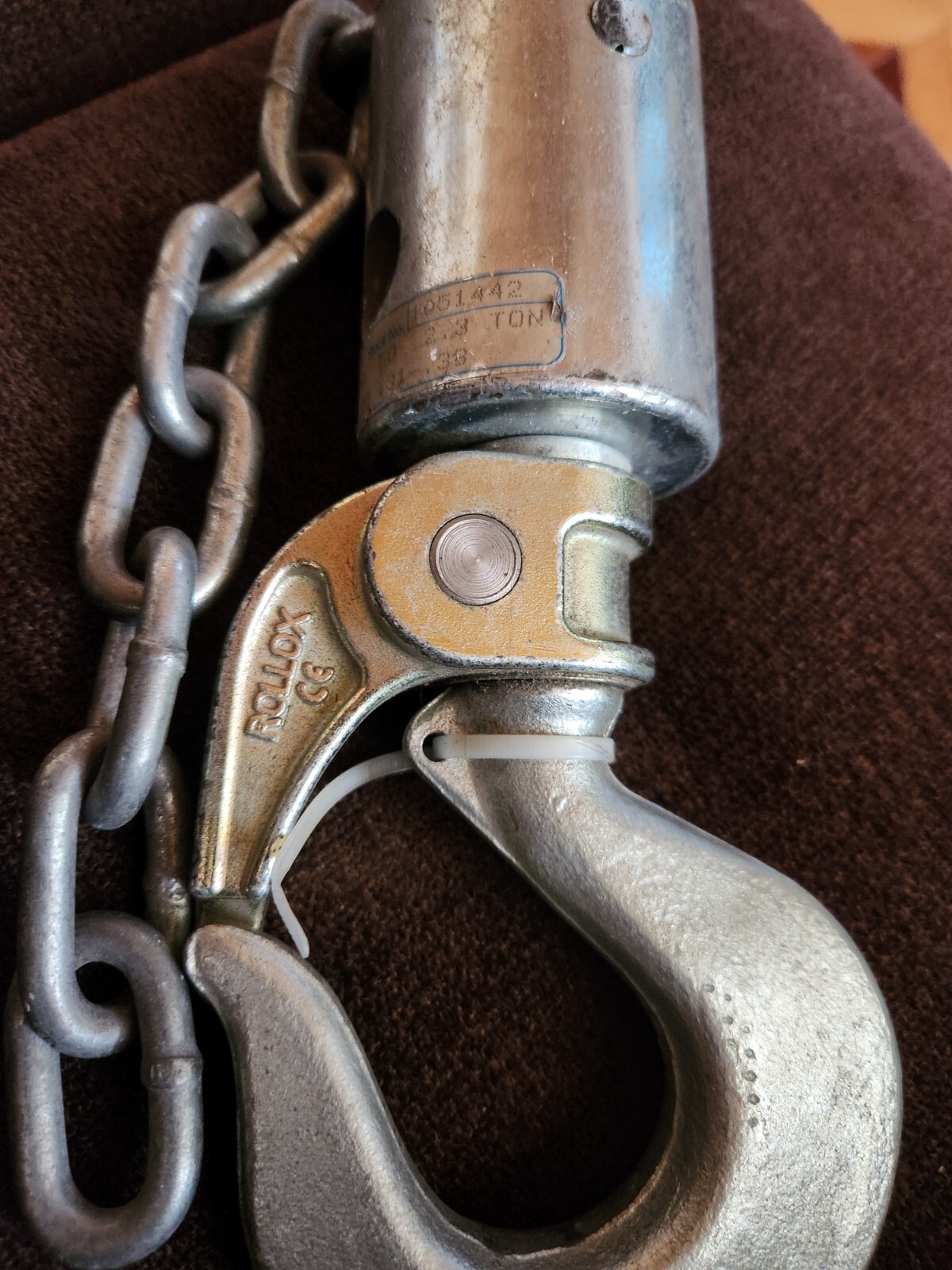 Crosby Bullard Link Chain Nest Swivel Hook WLL 2.3 Tons (4,600 lbs.) | 1051442