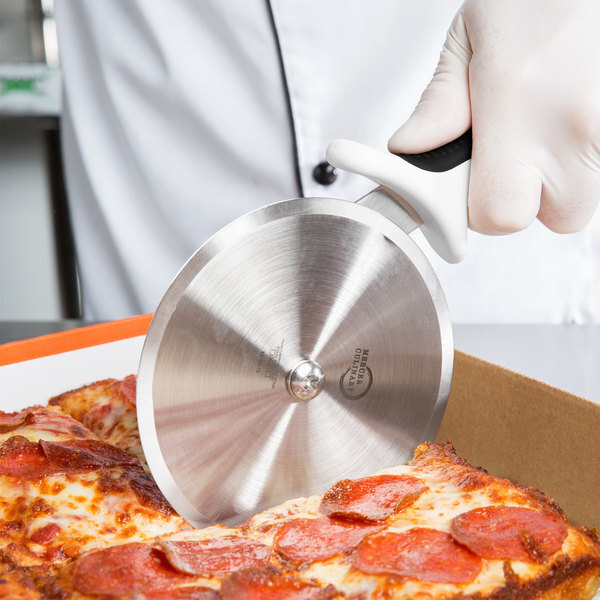 Mercer Culinary 5″ High Carbon Steel Pizza Cutter (choose color below)