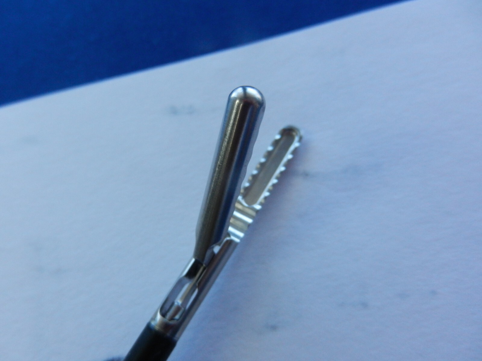E5248 Aesculap 8360-00 Atraumatic Single Action Grasper 5.0mm x 36cm