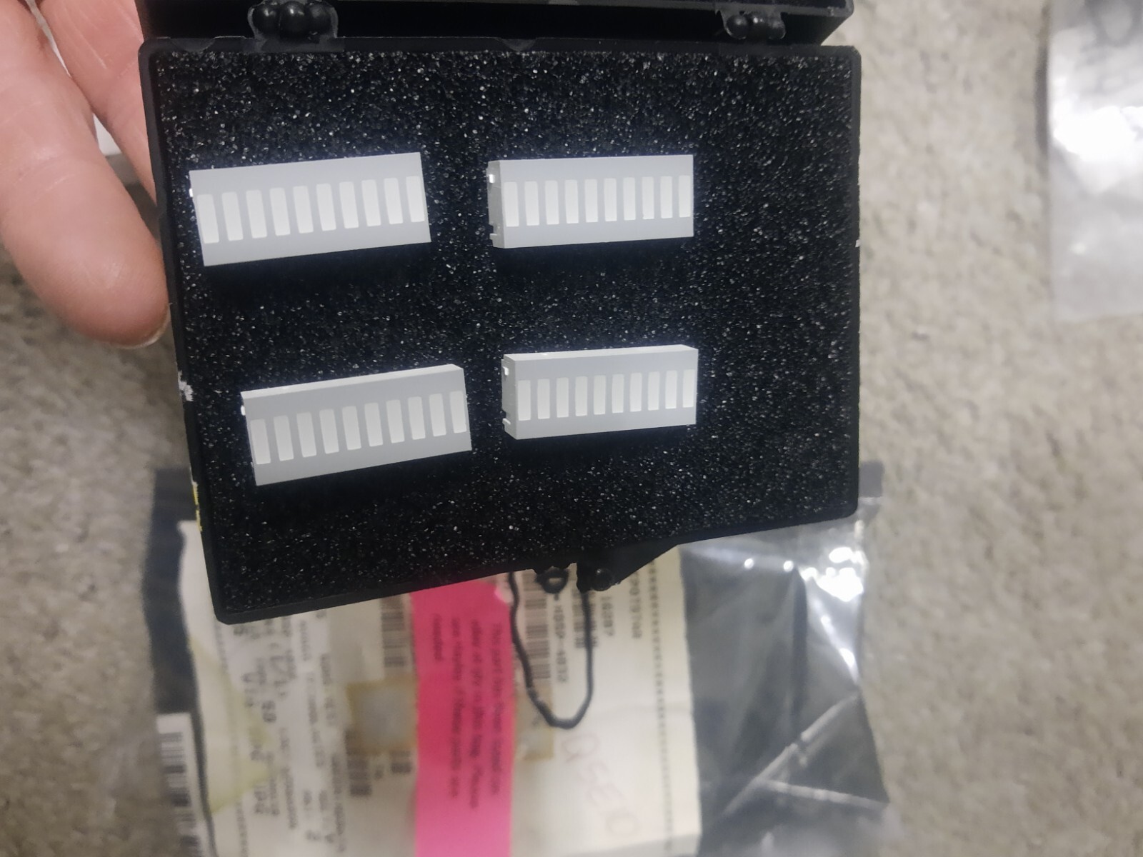NEW LOT of 4 Avago LED Bar 10 Segments Green, Yellow, Red 2.1V 3.5mA # HDSP-4832