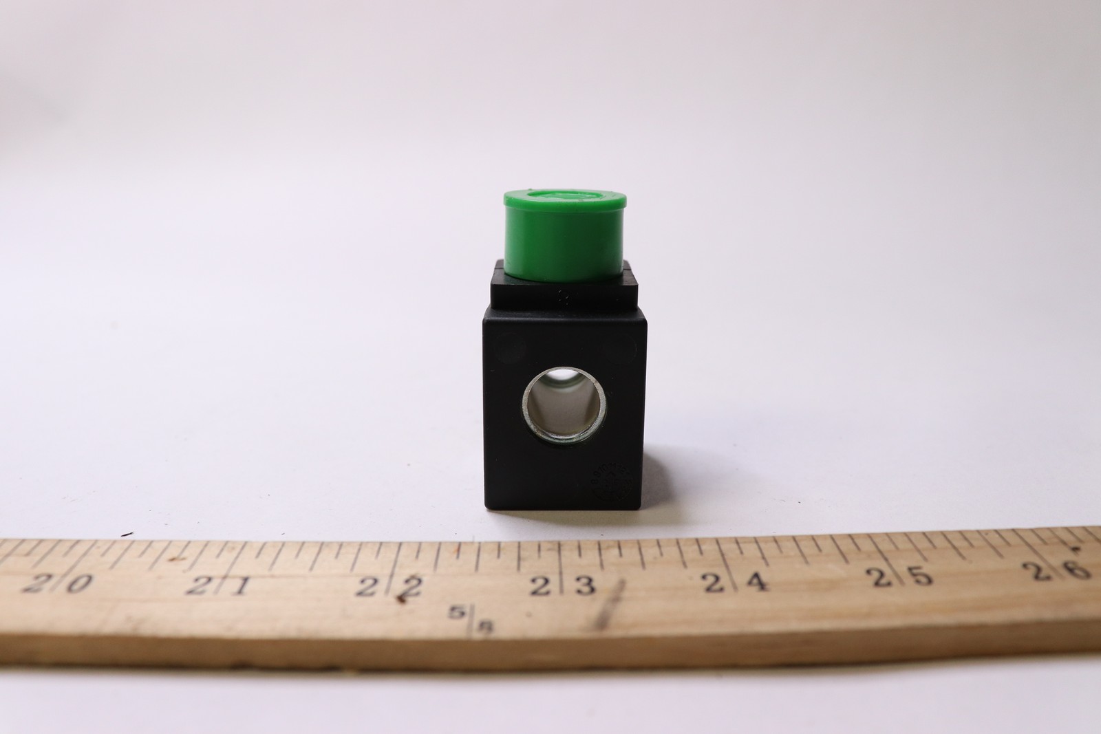 ODE Two-Way Direct-Acting Solenoid Valve 220/230 V 50-60 Hz 8W 21A1ZV25d-X044