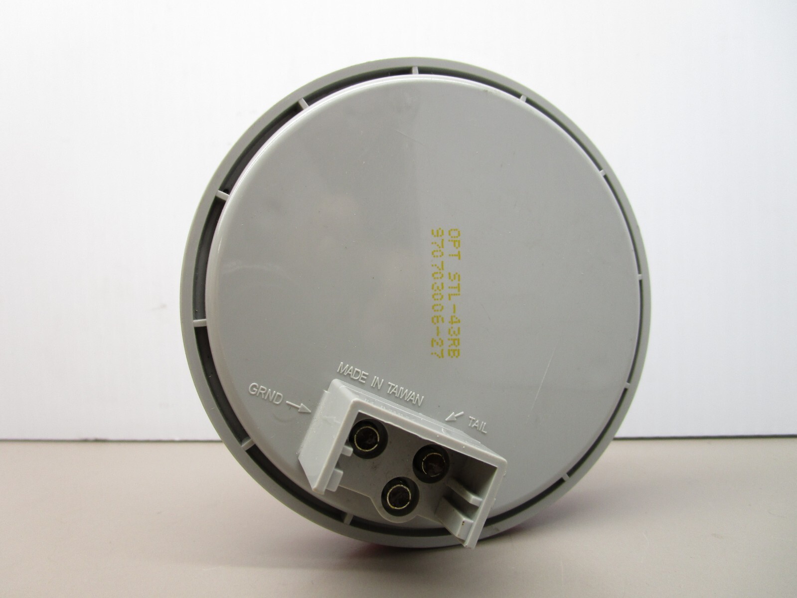 Optronics STL-43RB LED Stop/Turn/Tail Light PL-3 Connector 12V 4″ Round