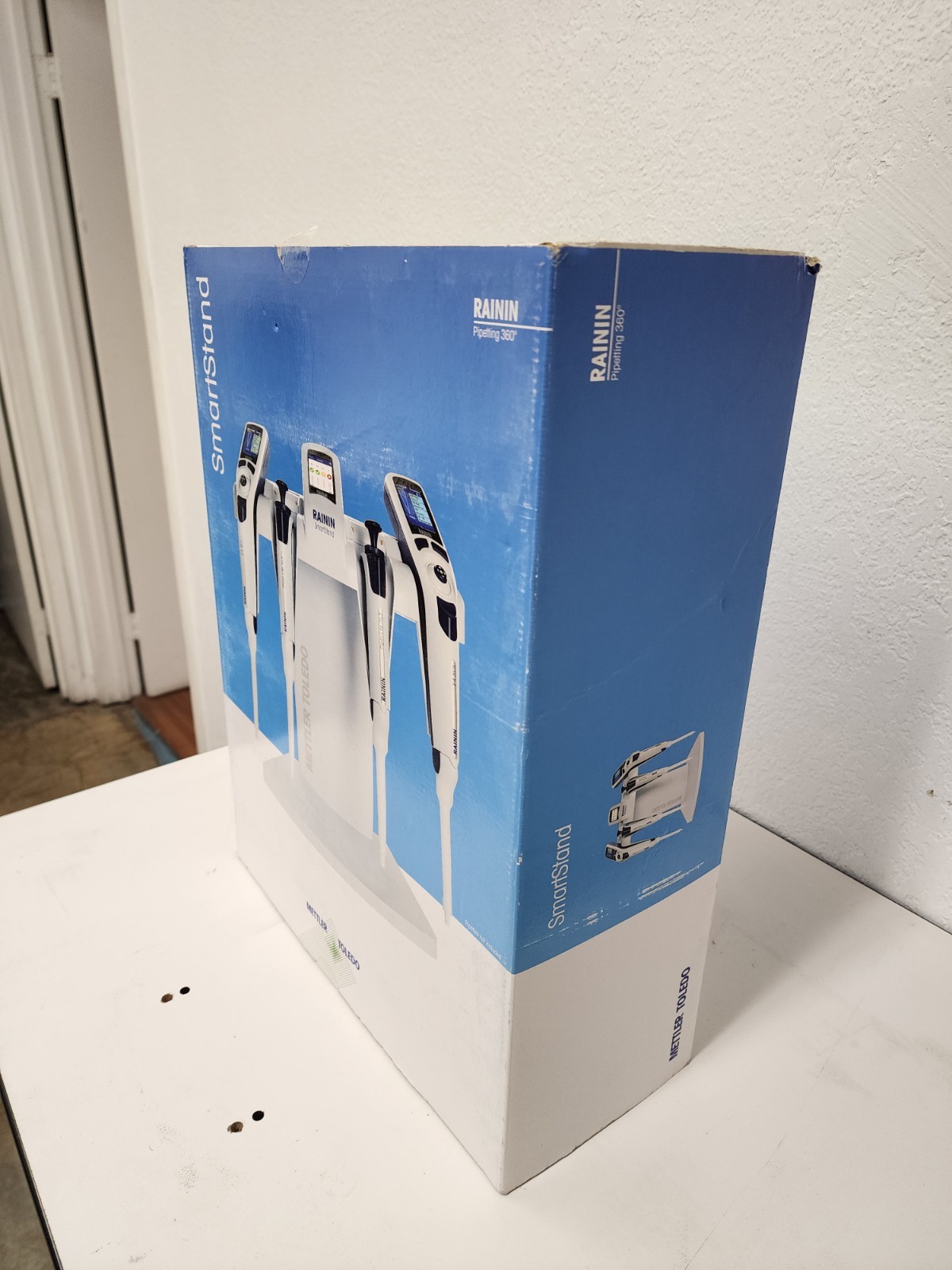 New In Box Mettler Toledo Rainin Smart Stand SCS-B w/ Power Adapter 30312897