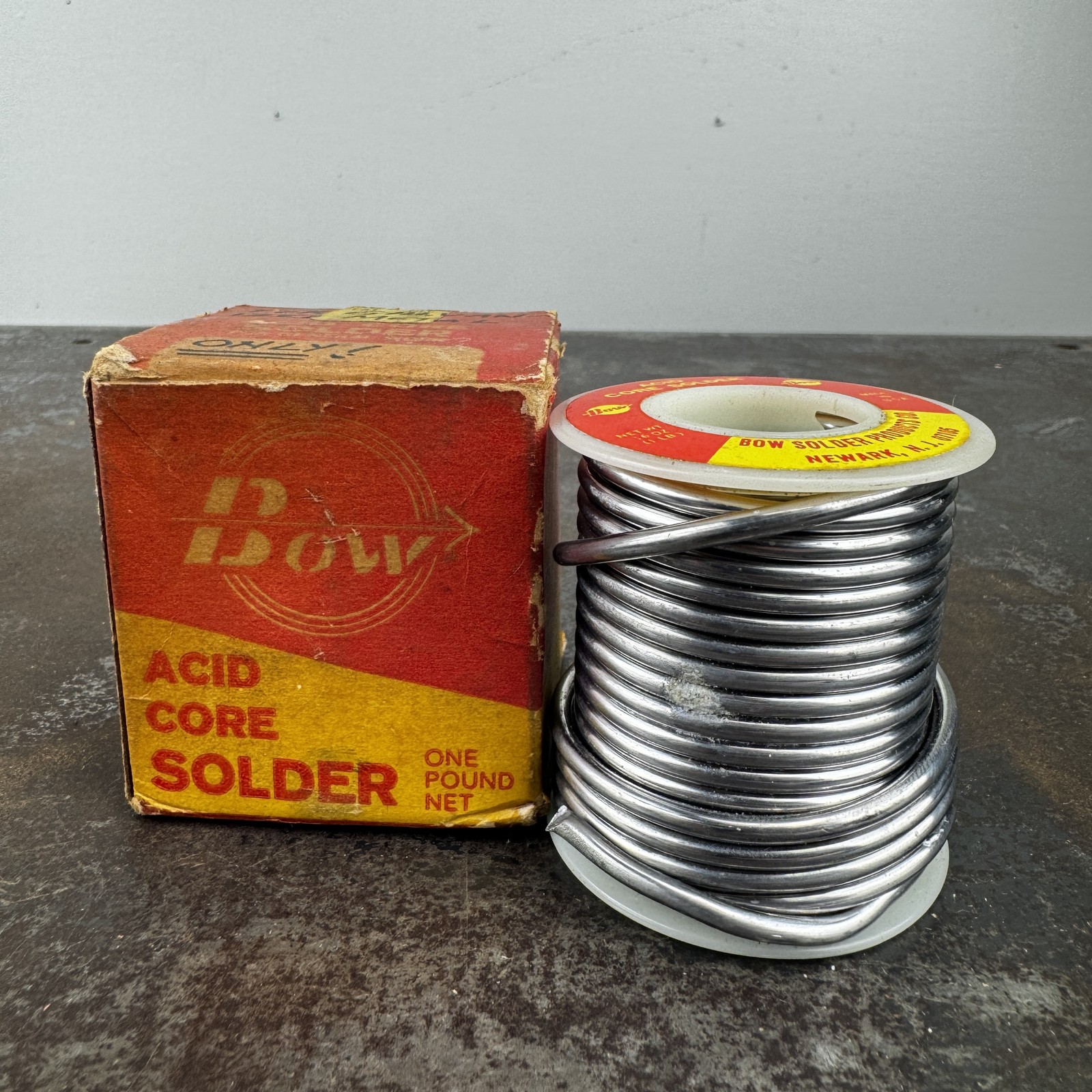 Vtg BOW Acid Core Solder w/ Box – 1 lb 0.8 Oz – Made in USA