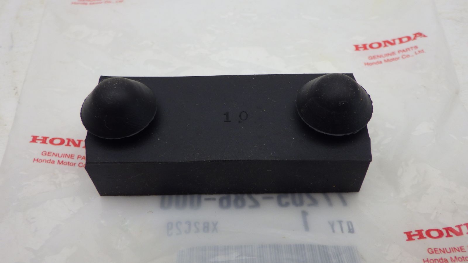 New Genuine Honda 77205-286-000 Seat Setting Rubber B