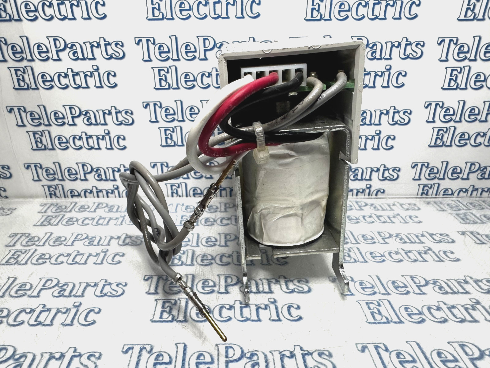 Eaton Magnum Continuous Duty DS 110 /127 Vac Shun Trip Coil 2C13799G01