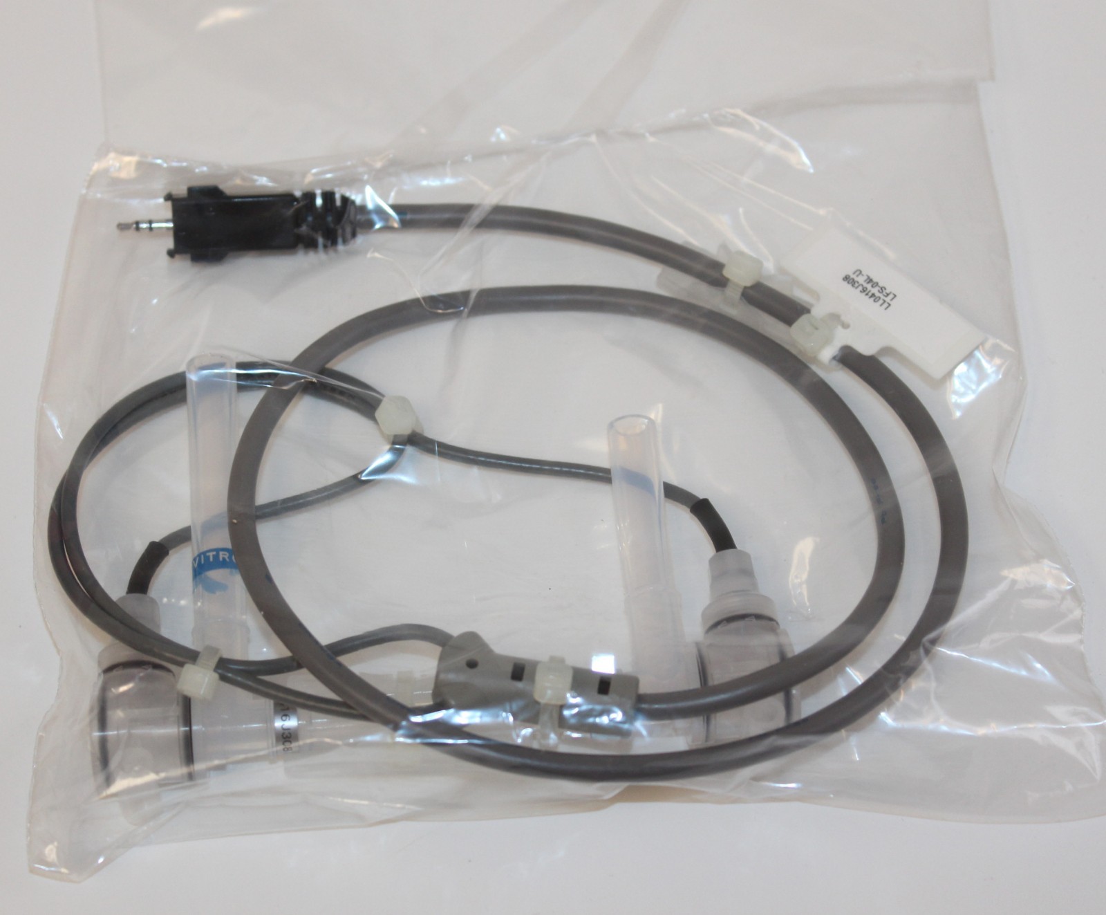 Lam Research LFS-04L-U ultrasonic inline flow Sensor, FL MTR, LFS-04L-U, 0-4 LPM