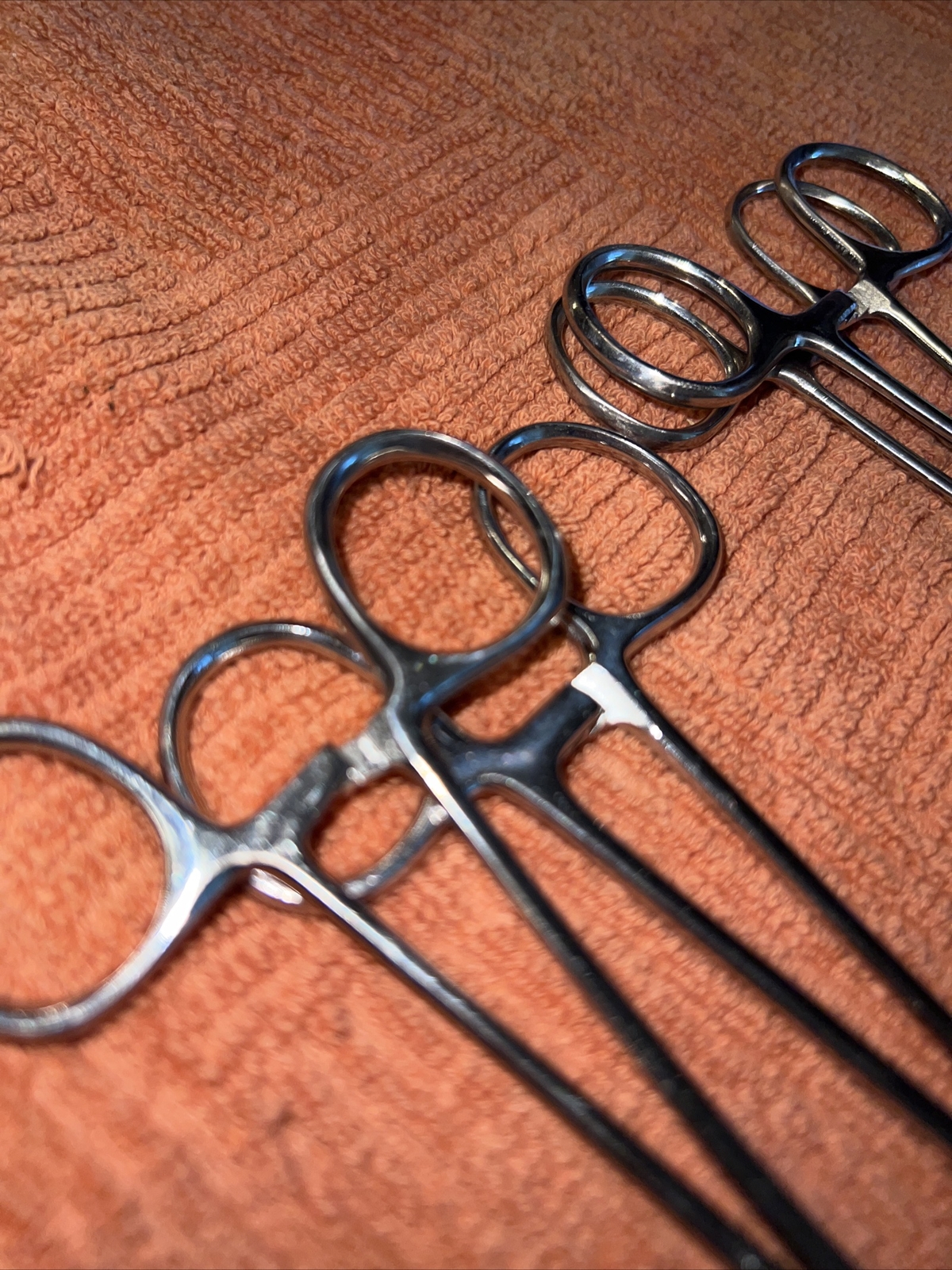 4- Pcs Backaus Towel Clamp Forceps 3 -5” 1- 5.5″ Surgical Dental Instruments