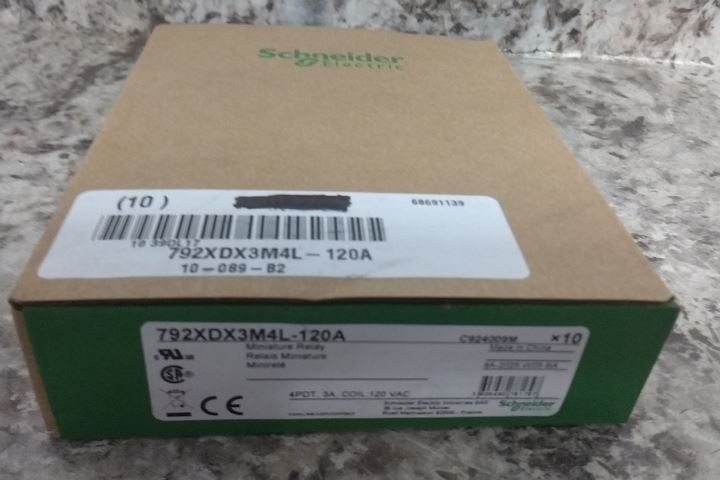 Schneider 792XDX3M4L-120A 10 Pk 120VAC Coil Voltage General Purpose Relay