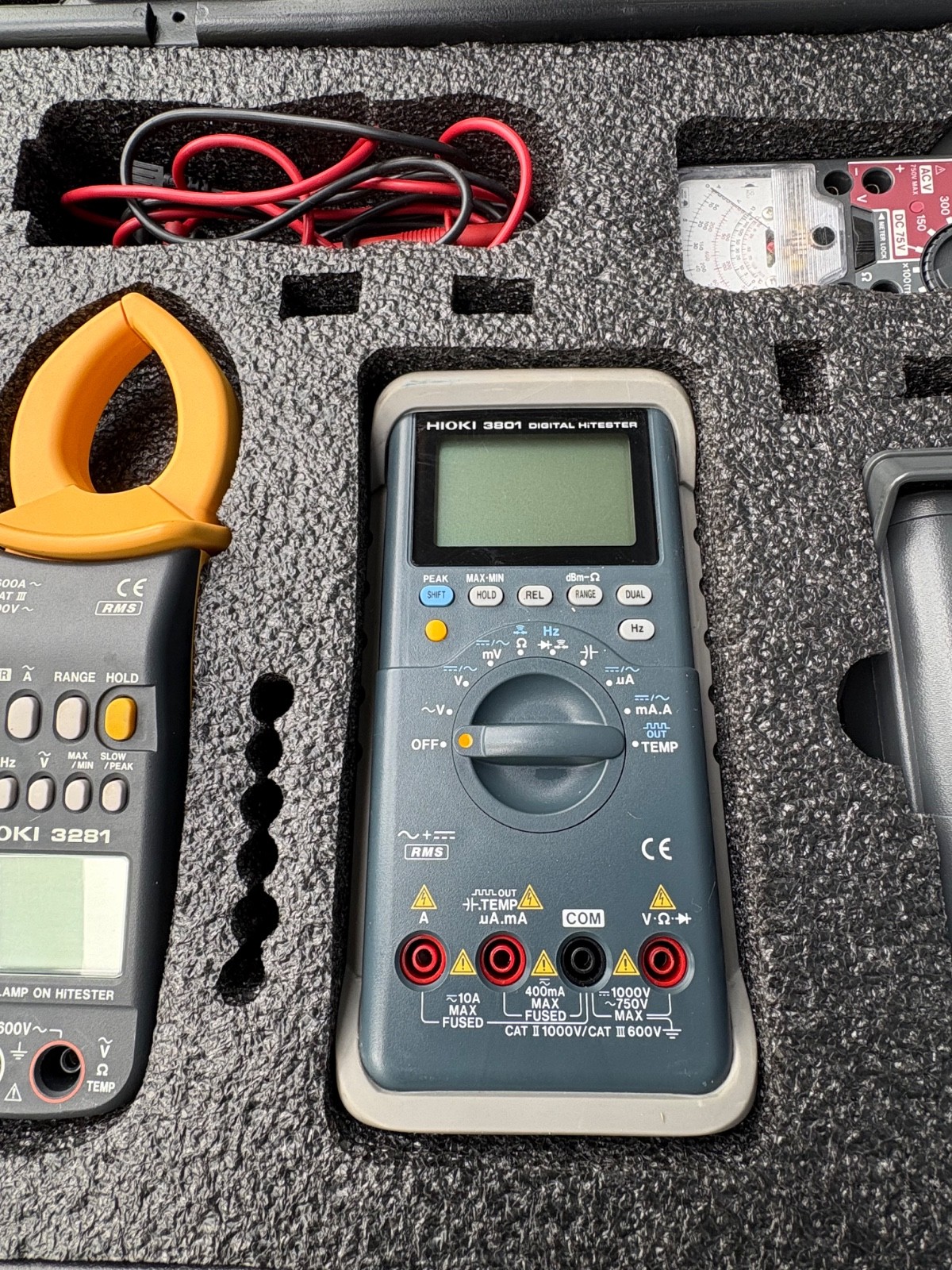 Hioki Electrical Measuring Instrument Set