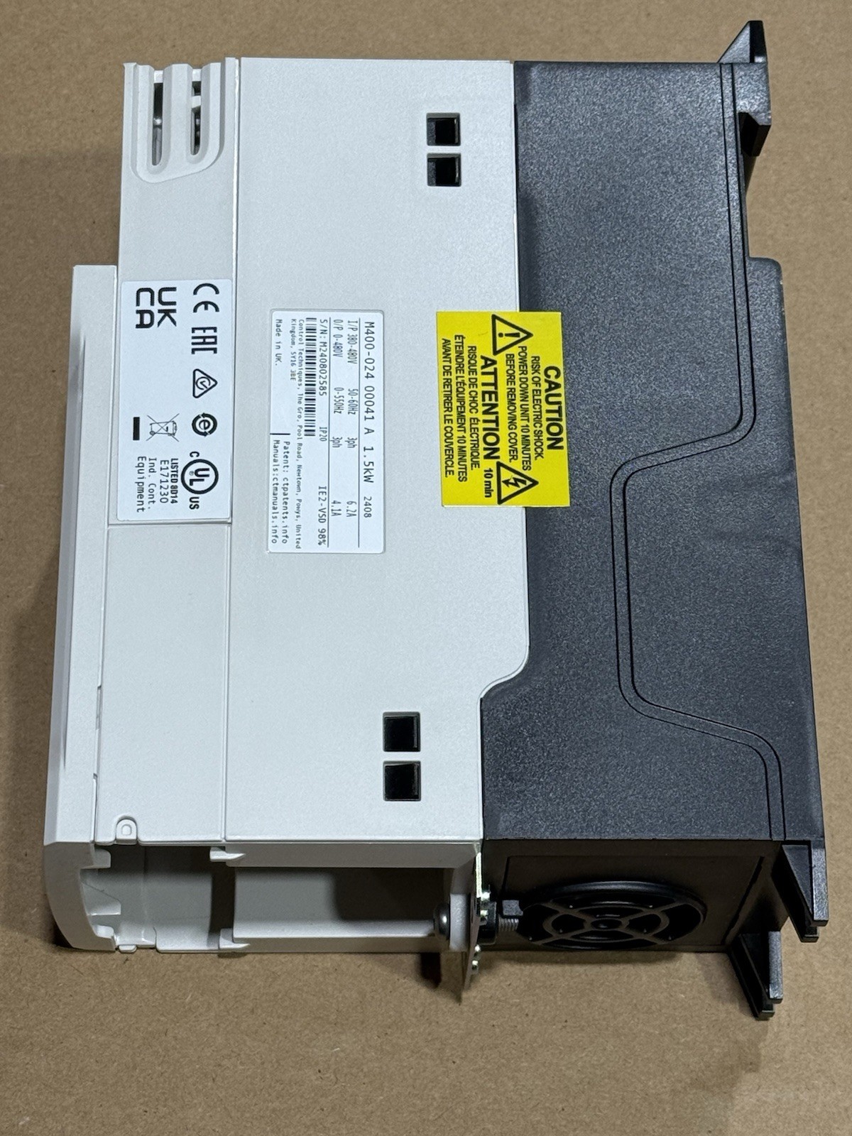 Control Techniques M400-024 00041 A101 00 AB100 Unidrive M400 1,5kW