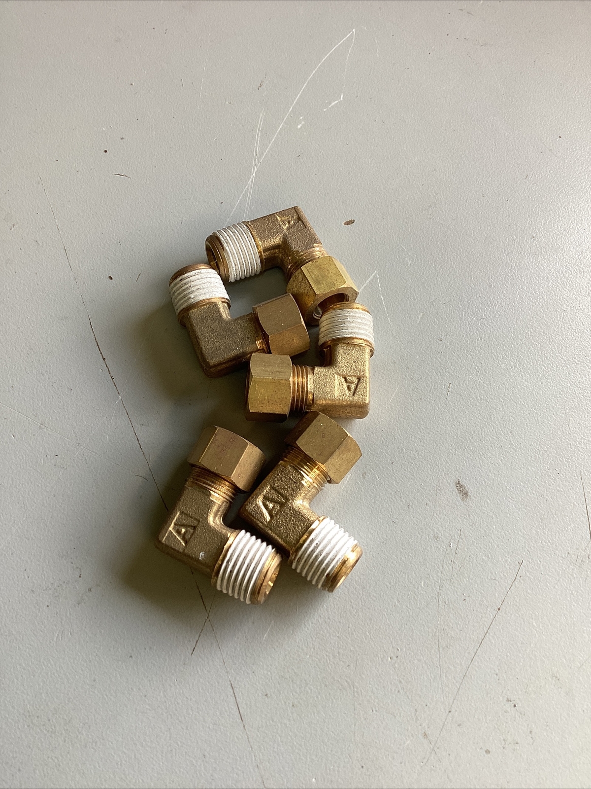 5 PC – Brass Compression Elbow Fitting 3/8”OD Tube x 1/8″ NPT Male Pipe